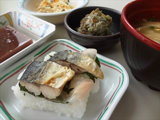 15焼き鯖寿司定食 003_R.JPG
